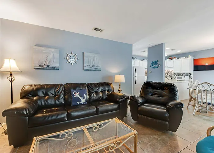 Comfortable At A Beachfront Complex W Ac Wifi Balconies & Shared Pool *