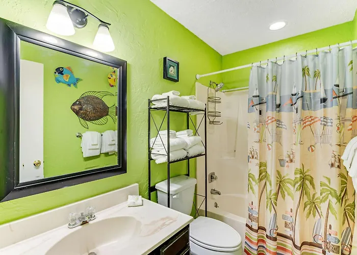 Holiday home Comfortable At A Beachfront Complex W Ac Wifi Balconies & Shared Pool Gulf Shores