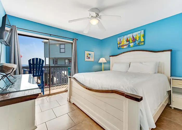 Comfortable At A Beachfront Complex W Ac Wifi Balconies & Shared Pool Holiday home *