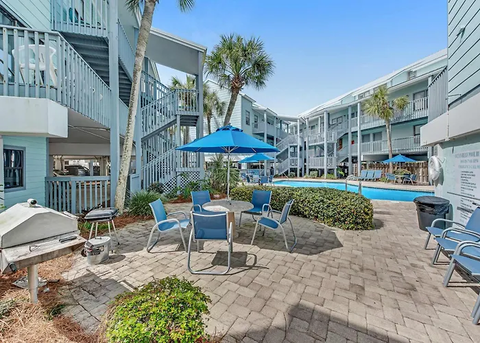 Comfortable At A Beachfront Complex W Ac Wifi Balconies & Shared Pool Holiday home