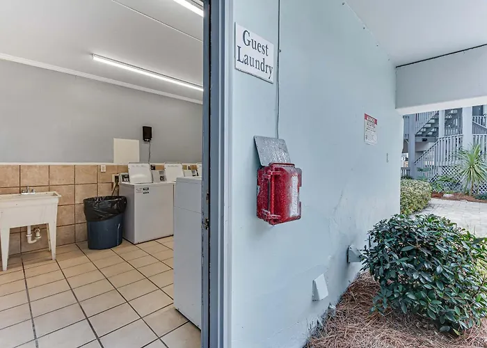 Comfortable At A Beachfront Complex W Ac Wifi Balconies & Shared Pool