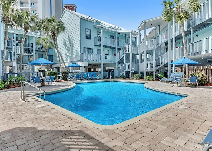 Comfortable At A Beachfront Complex W Ac Wifi Balconies & Shared Pool Holiday home